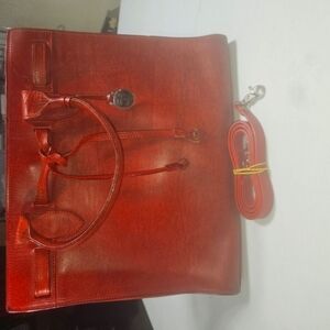 Doony & Bourke Red Leather Tote with Structured Design and Glossy Finish